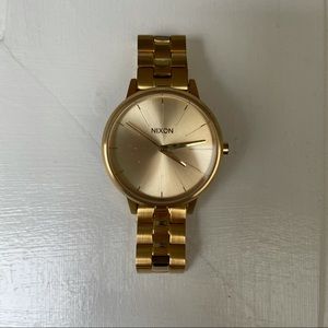Nixon Kensington watch in all gold
